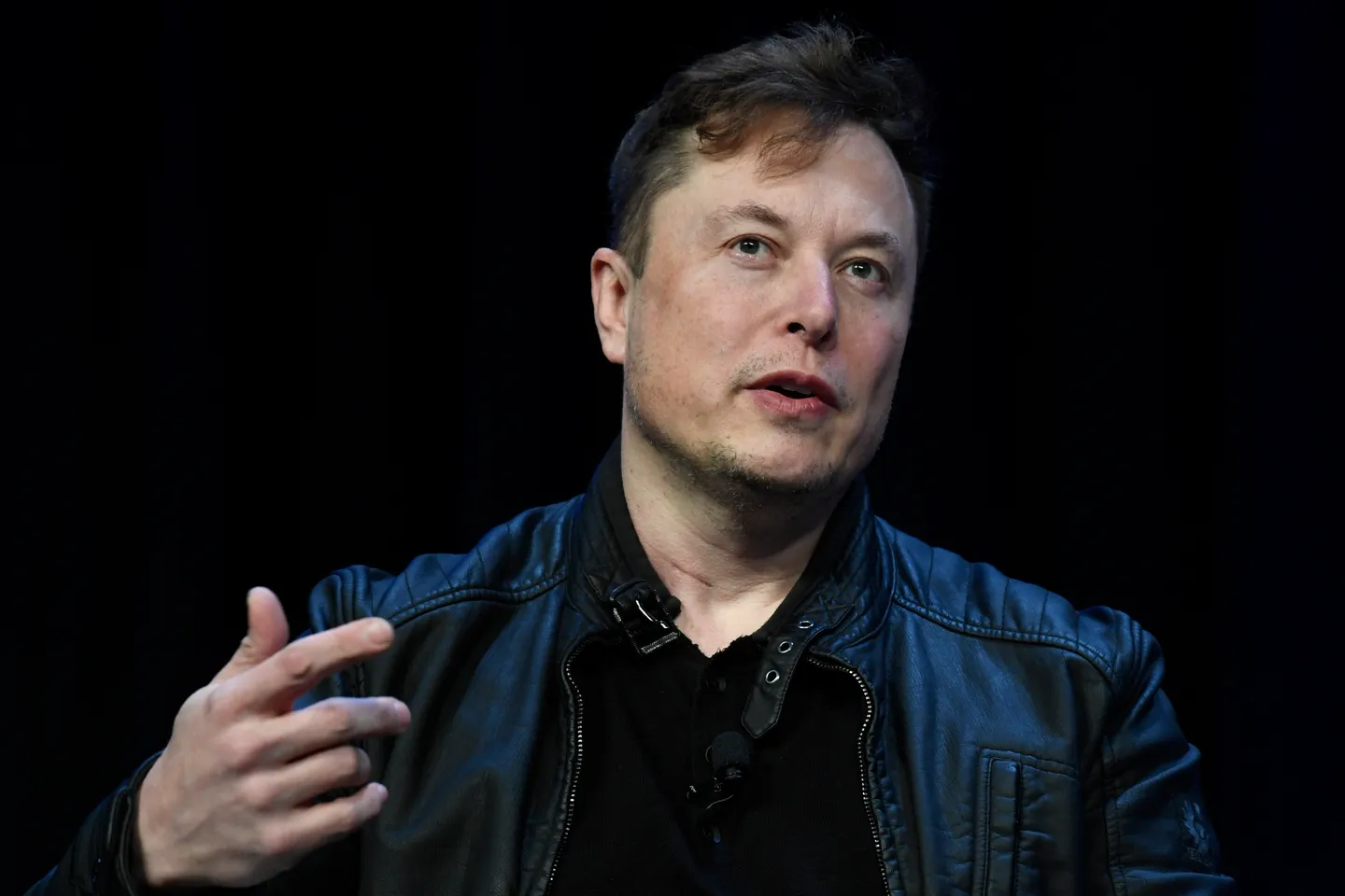 Musk unapologetic as Pakistan gives Starlink approval to operate