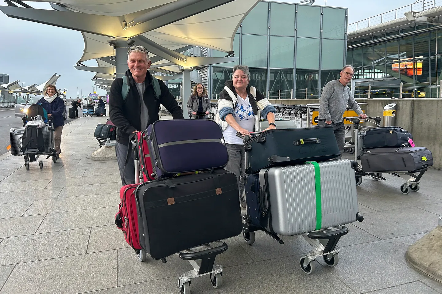 Böyekbritaniyäneñ Xitrow aêroportında transformator yanğınınnan soñ oçışlar yañadan başlandı