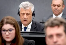 Gjykata e Hagës lë në fuqi masën me paraburgim edhe për dy muaj të tjerë për Ish-presidentin Thaçi