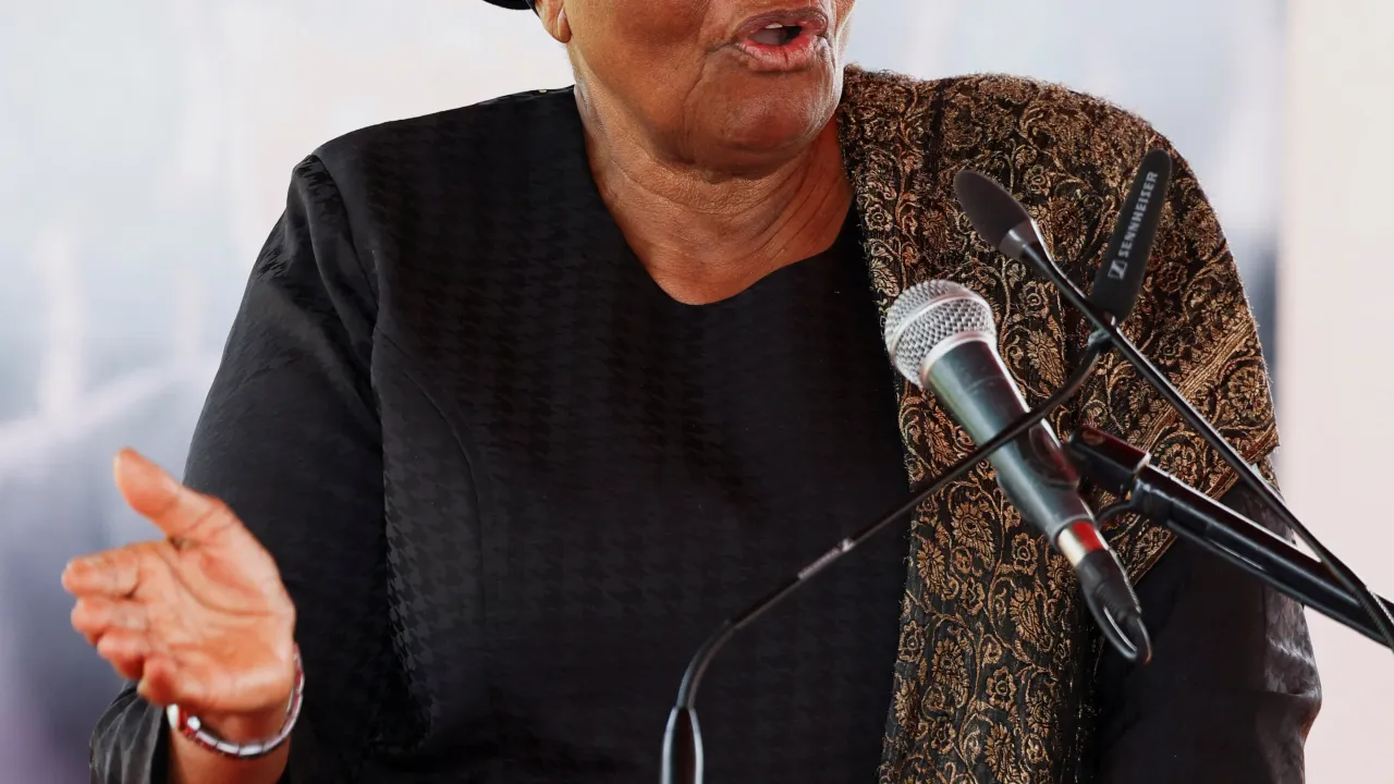 La Namibie investit sa première femme présidente