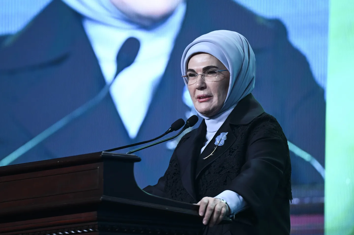 أمينة أردوغان تدعو لحملة ترشيد الاستخدام خلال مشاركتها في قمة كفاءة المياه