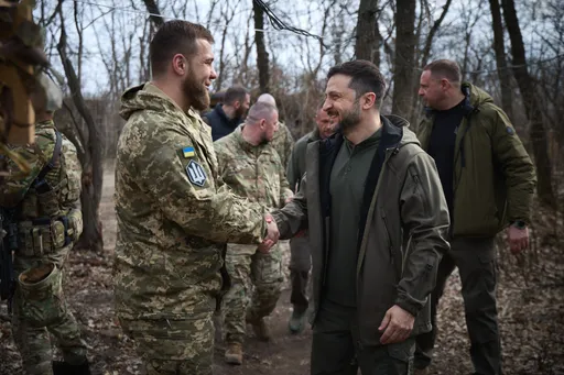 Selenskyj kontert Rheinmetall-Chef nach „Hausfrauen“-Zitat