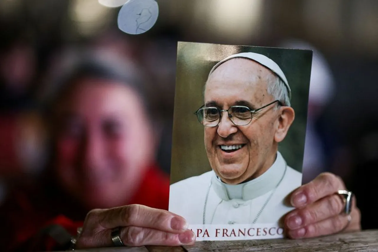 Pope Francis to return to Vatican to recover after five weeks in the hospital