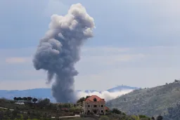 اسرائیل اعلام کرد که سلسله حملاتی را در جنوب لبنان آغاز کرده است