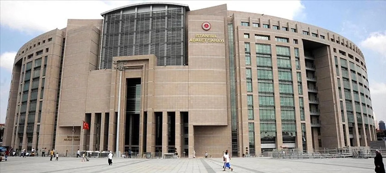 Le maire d’Istanbul, incarcéré pour “corruption”
