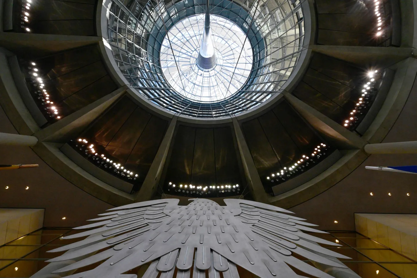 Konstituierende Sitzung am Dienstag: Neu gewählter Bundestag tritt zusammen