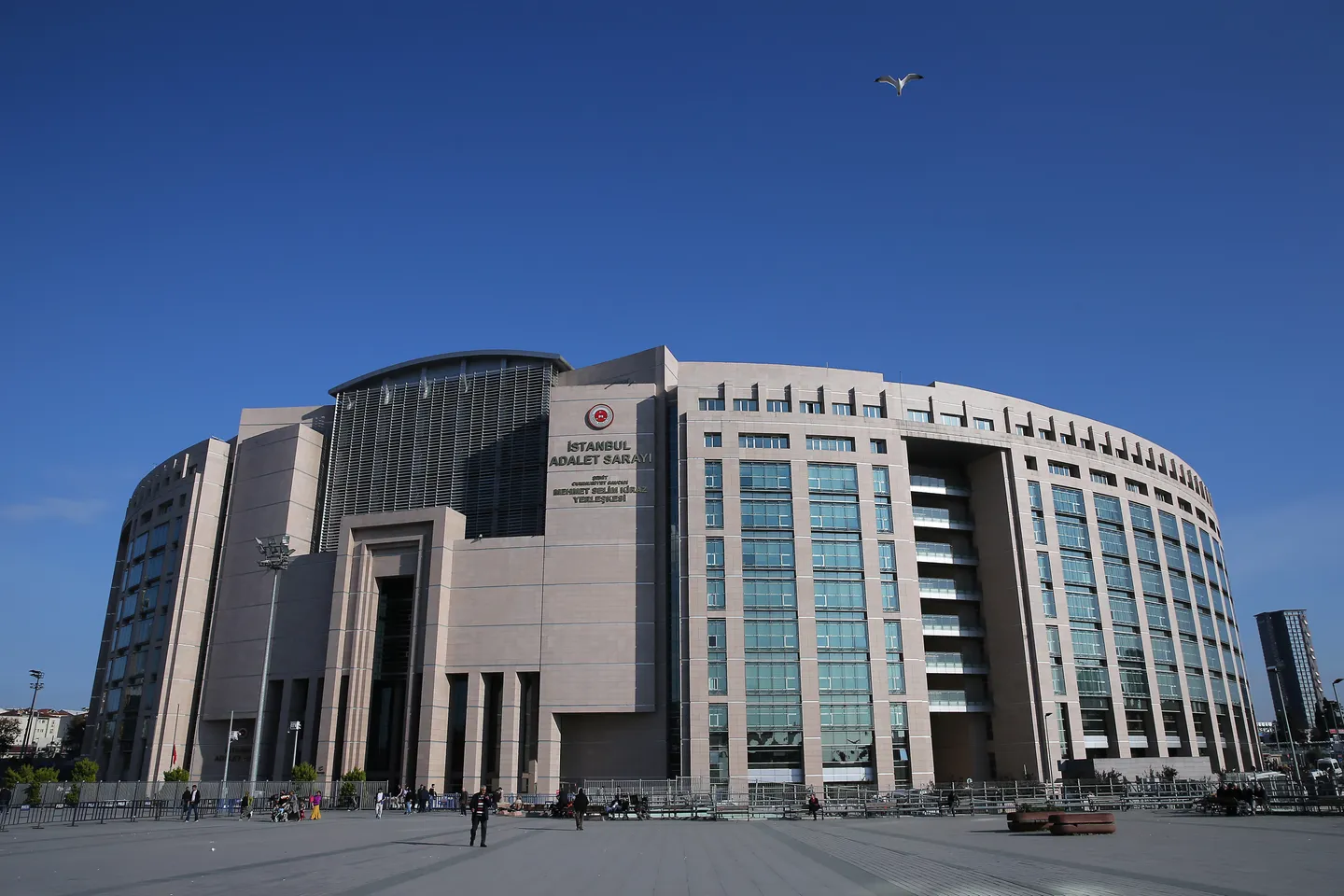 اکرم امام‌اوغلو، شهردار استانبول،به اتهام فساد بازداشت شد