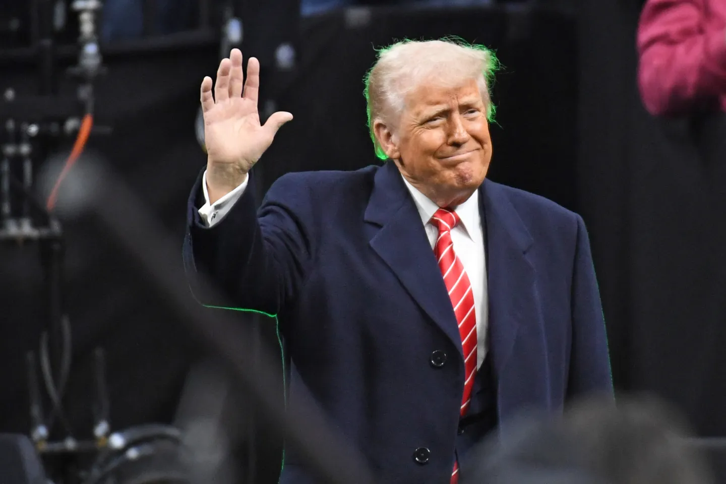 Trump Ukrajnáról a hét folyamán tárgyalna Putyinnal