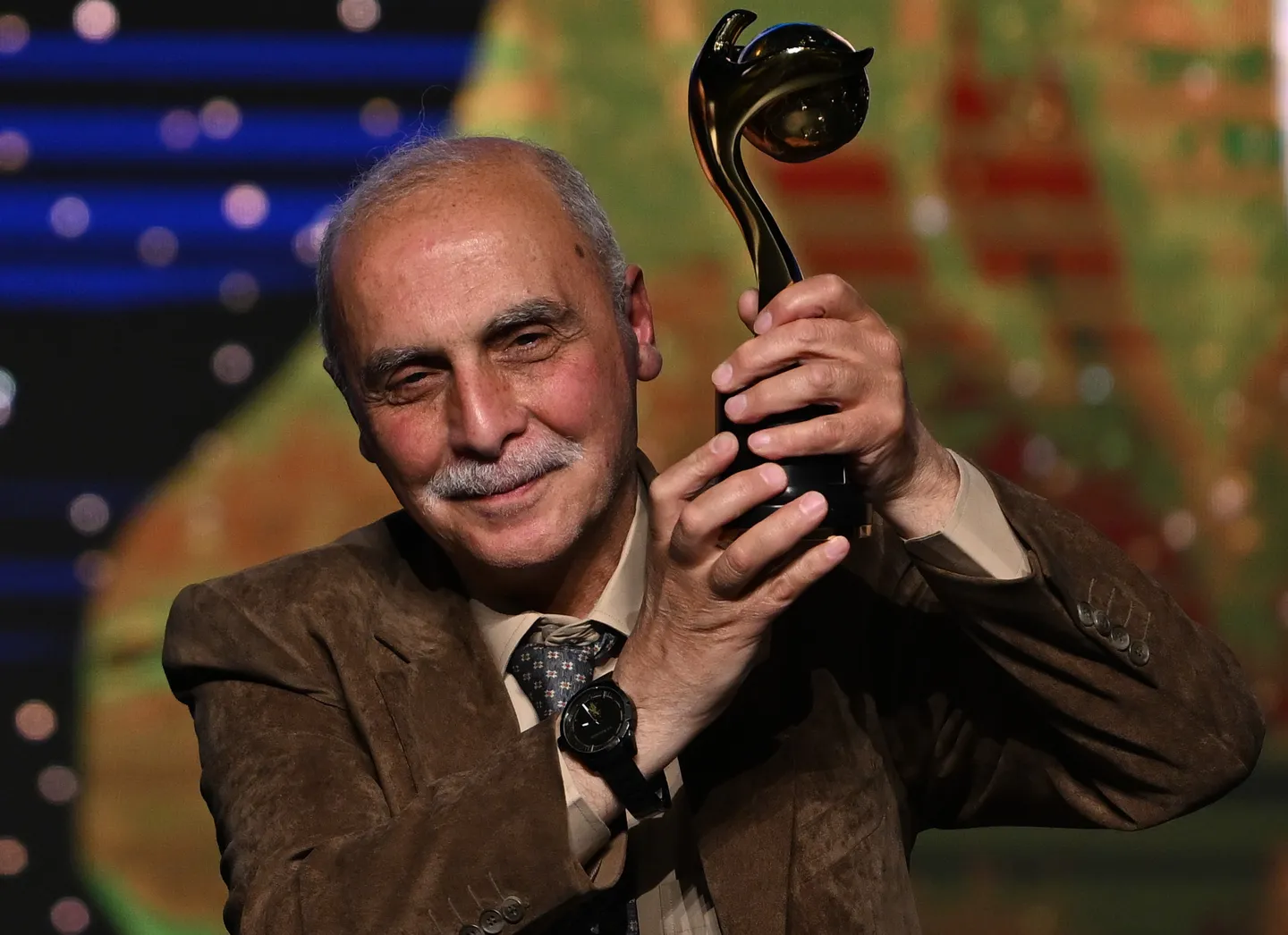 Who is Syrian pilot Ahmad al-Tatari, recipient of the International Benevolence Award?