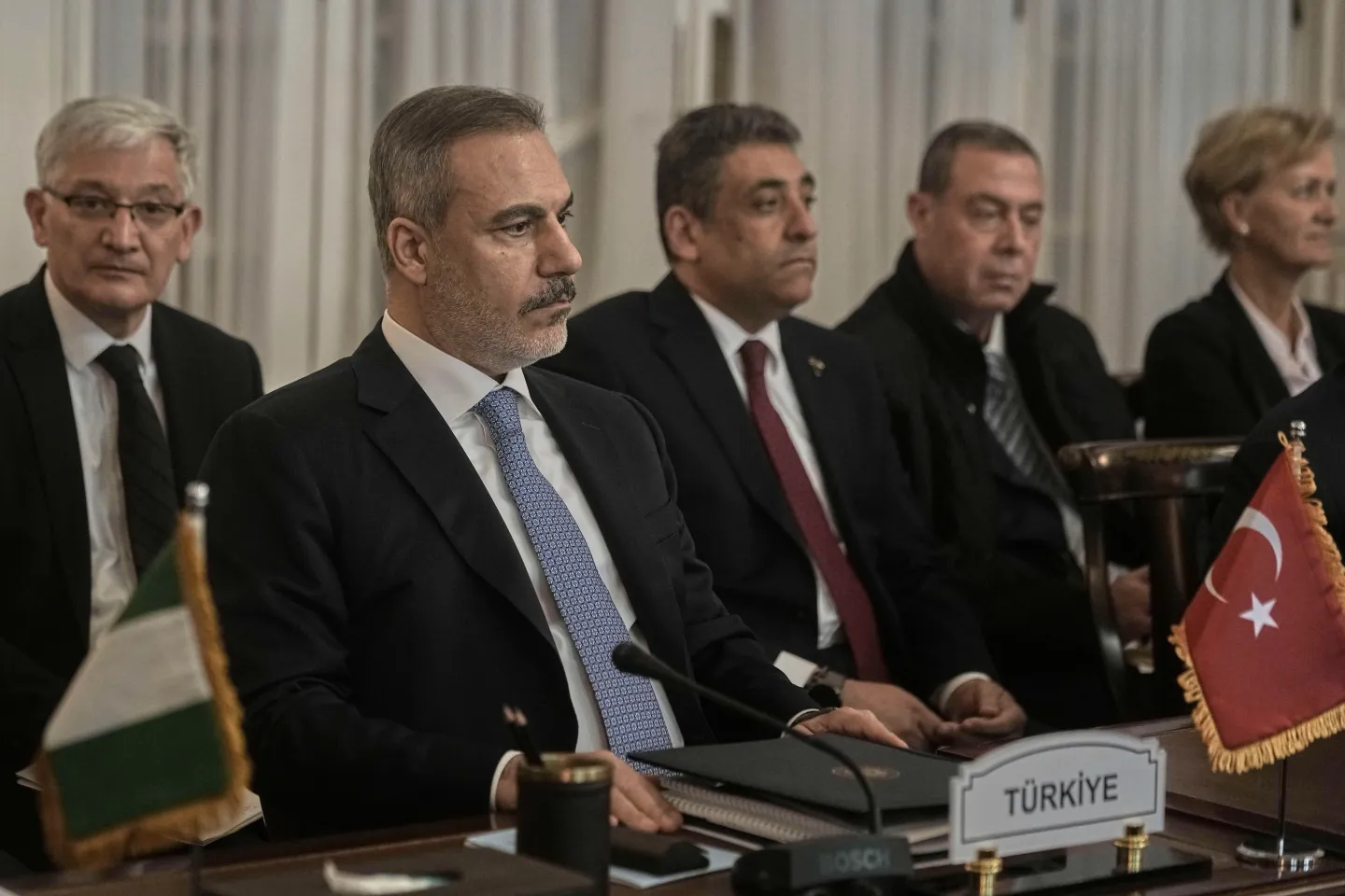 Tyrkisk udenrigsminister: Indsatsen for Gaza bør baseres på Egyptens plan