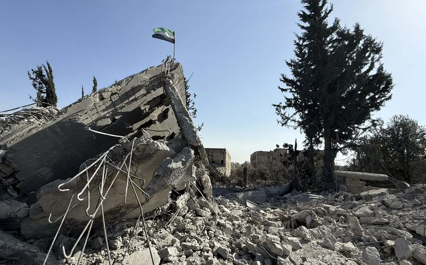 Israël frappe de nouveau Soueïda en Syrie, Washington refuse de condamner son allié