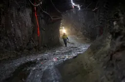 Hundreds of gold miners in South Africa trapped underground