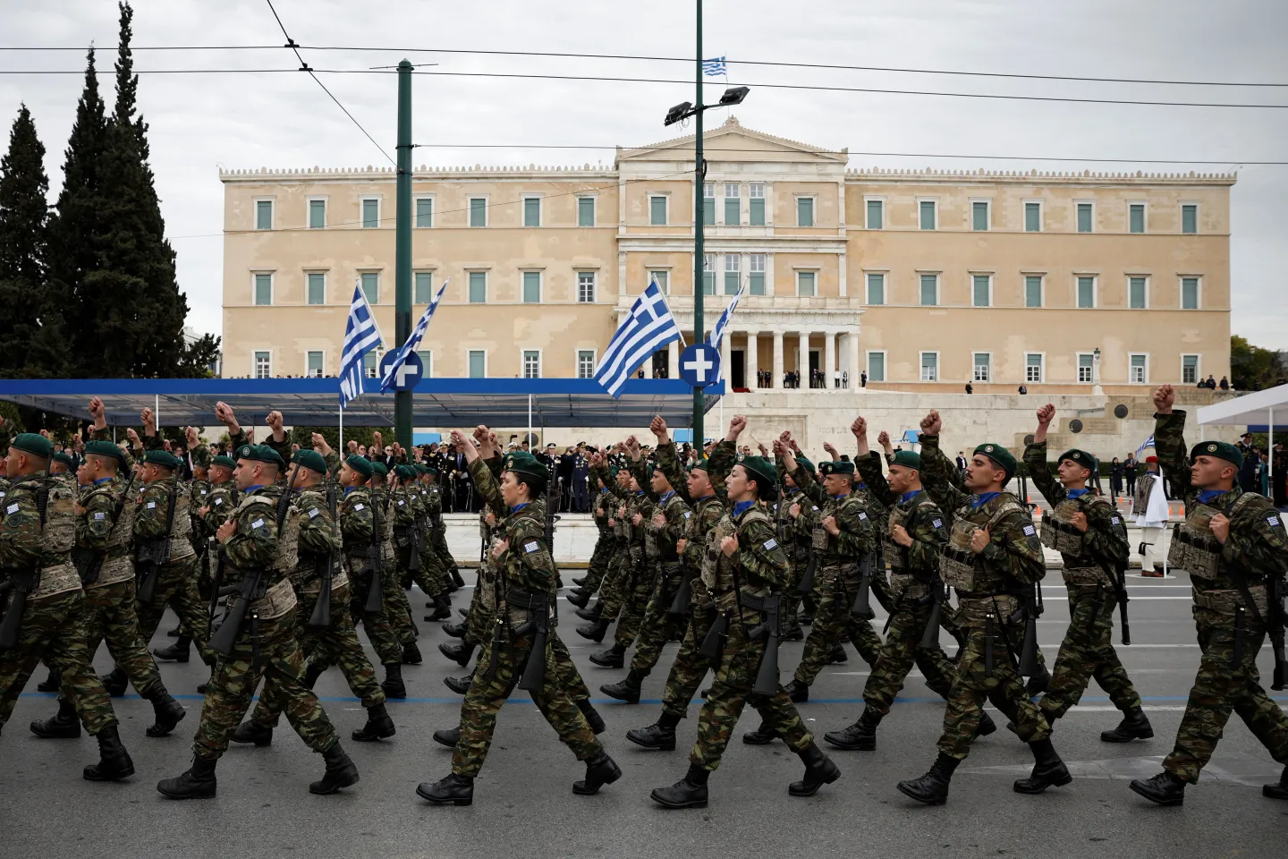 Η Τουρκία ζητά εξηγήσεις από την Ελλάδα για τα υβριστικά συνθήματα στη στρατιωτική παρέλαση