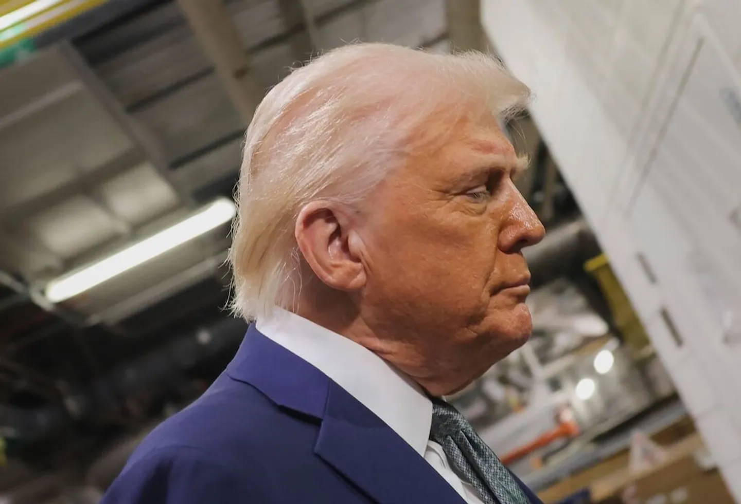 Трамп считает, что Путин тянет время
