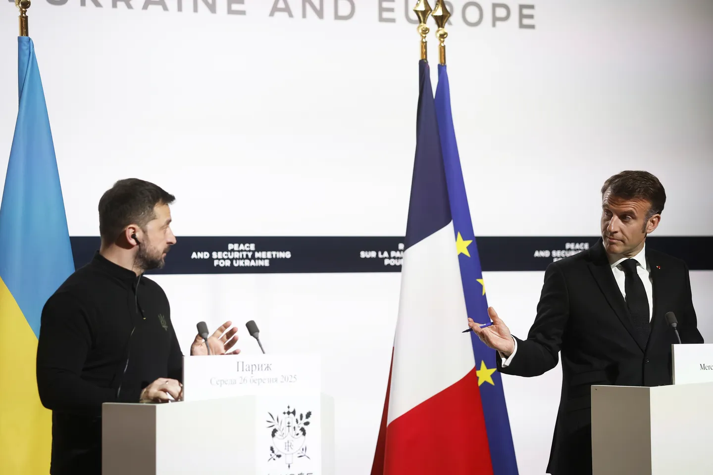 Ukraine: la France promet 2 milliards d’euros d’aide supplémentaires et réunit 31 pays à Paris