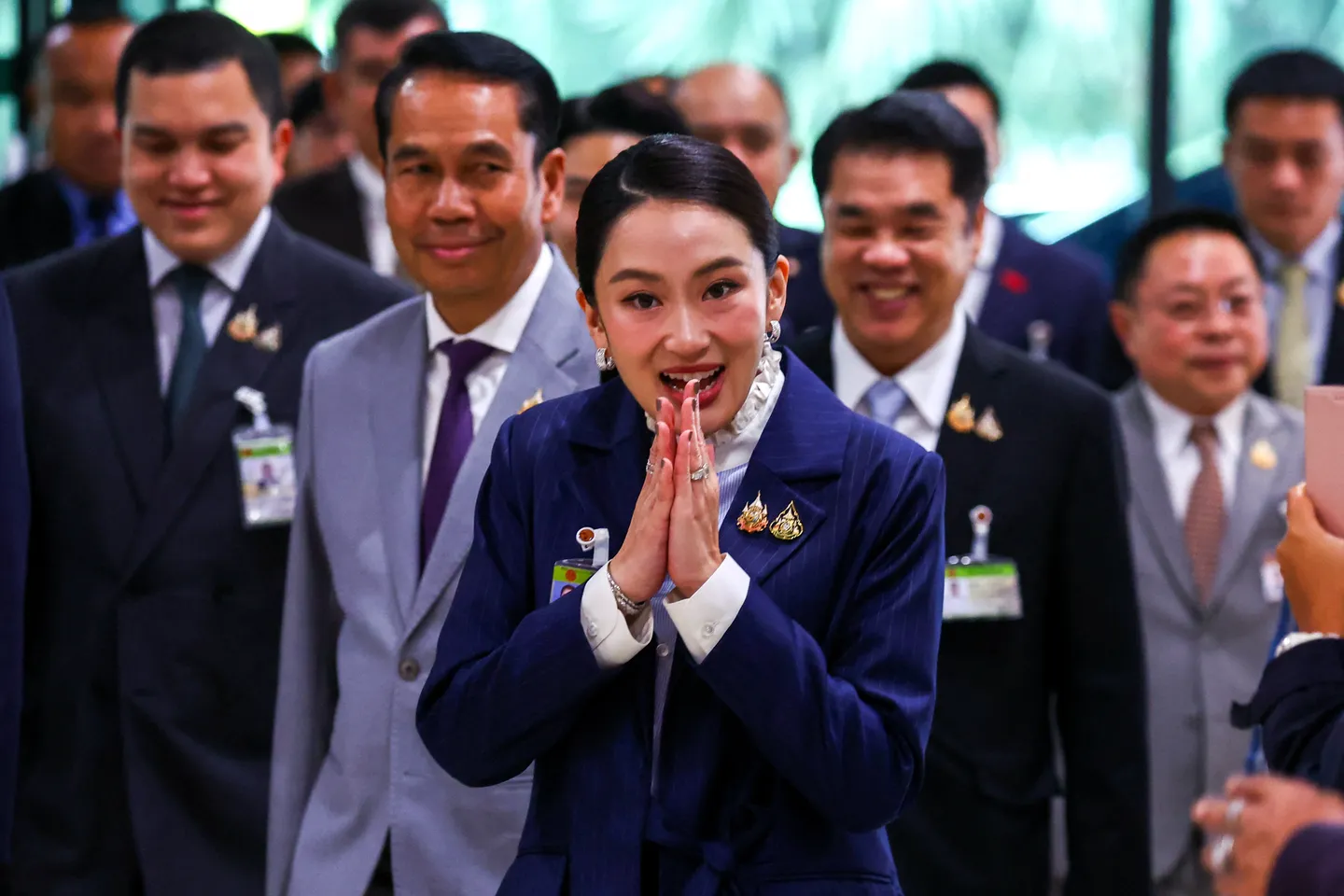 Таиланддын премьер-министри ишеним добушунан өттү