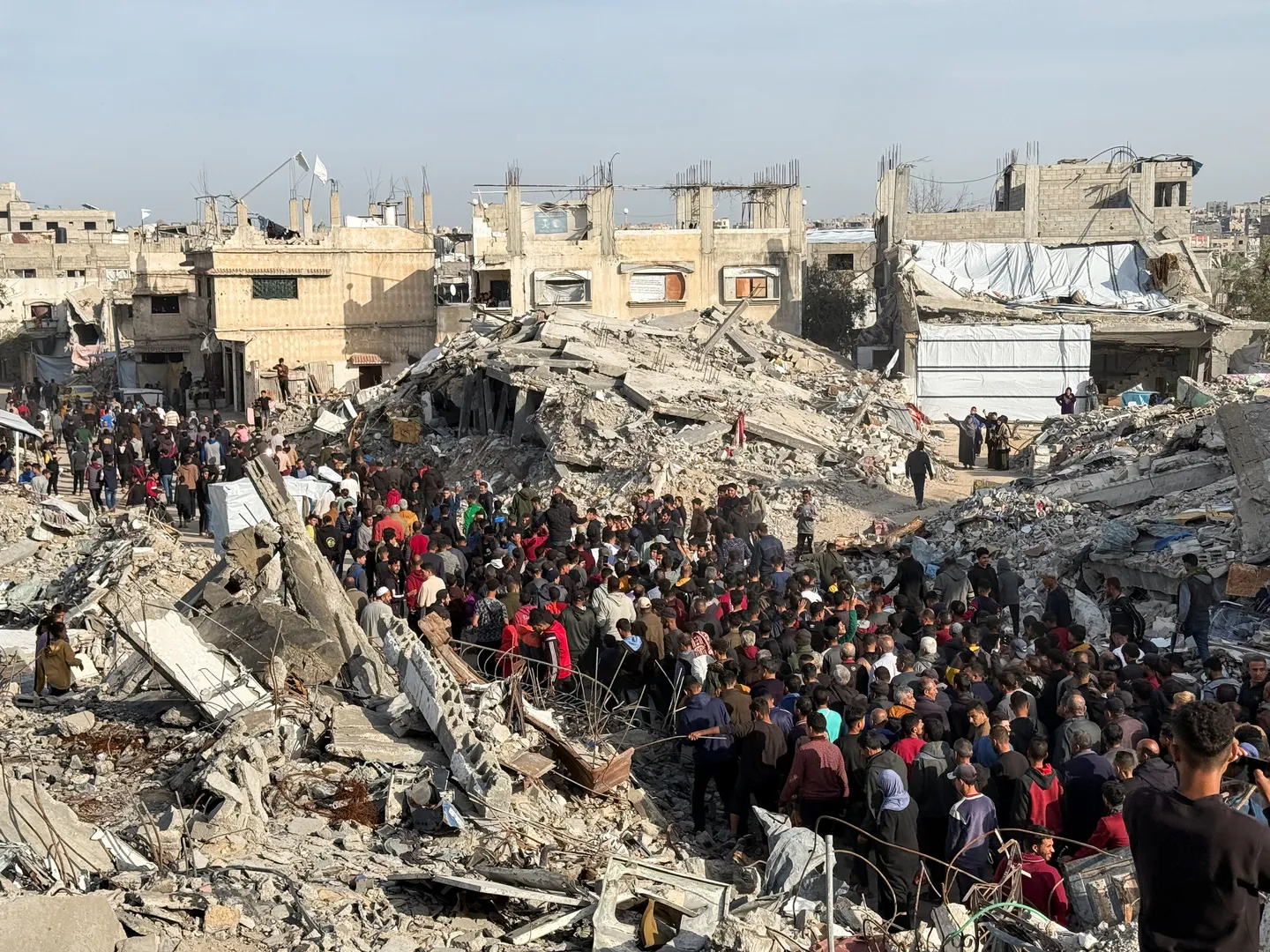 اسرائیل کے غزہ پر حملے،  6 بچوں سمیت متعدد فلسطینی ہلاک