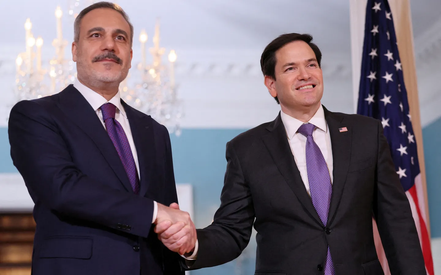 Törkiyä häm AQŞ Waşingtondağı söyläşülärdä saqlanu sänäğäte çikläwlären beterü telägen belderde