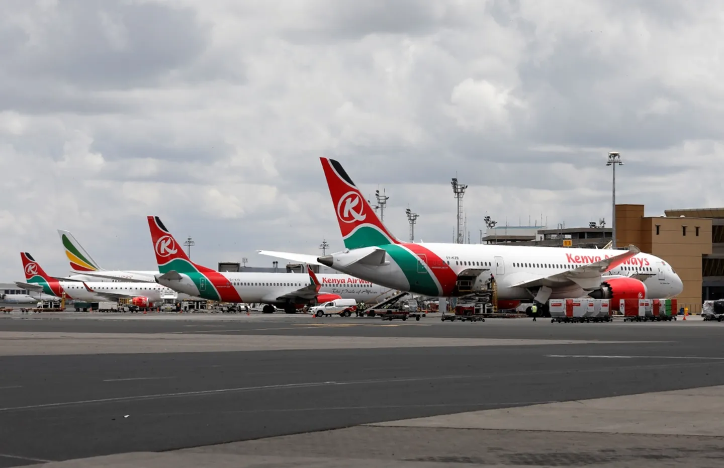 Shirika la ndege la Kenya Airways lapata faida baada ya muongo mmoja