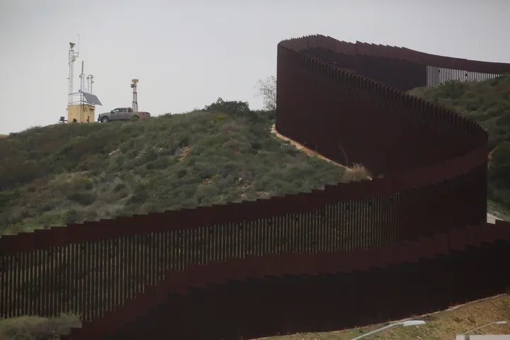 Kalubale uku game da shawarar gina katangar tsaro a iyakokin Nijeriya