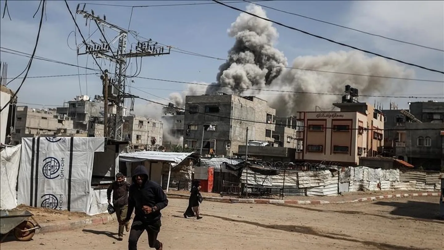 الاحتلال يرد على مقترح الهدنة للوسطاء ويقتل فلسطينيين على مائدة الإفطار بغزة وسط توسيع عملياته