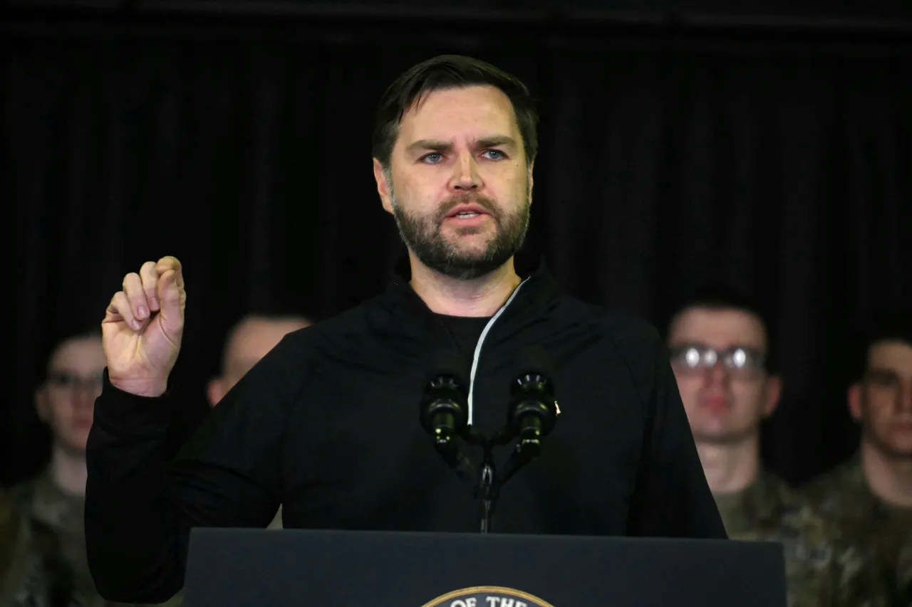 JD Vance exhorte le Groenland à s’éloigner du Danemark pour des raisons de sécurité