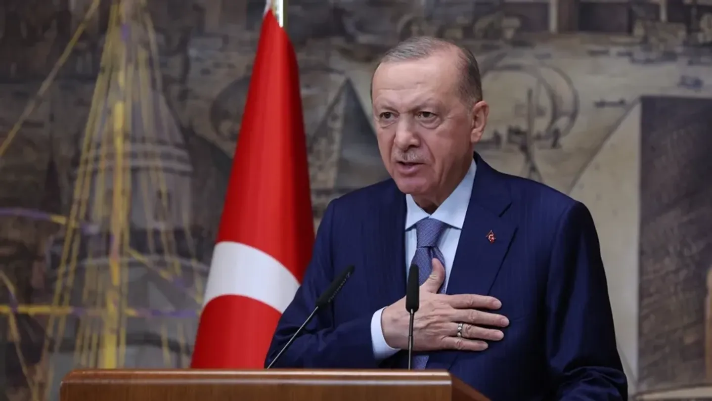 أردوغان يشارك بافتتاح مسجد يحمل اسمه في غينيا.. ويؤكد: جسر أخوة بين القلوب