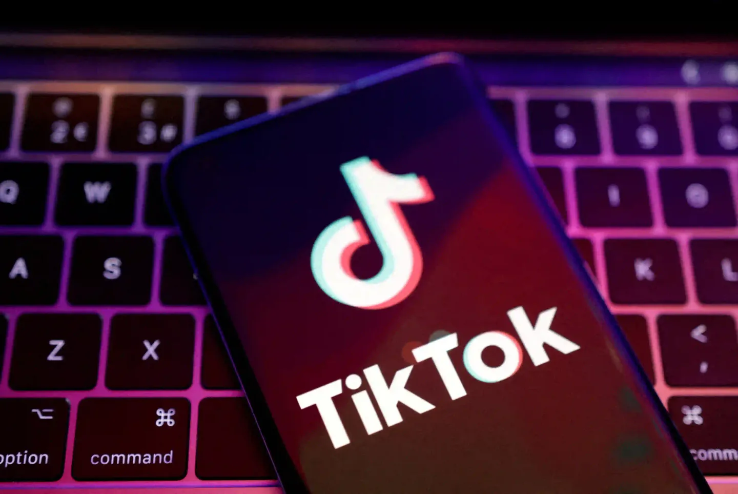 Албания: TikTok, вие сте блокирани!