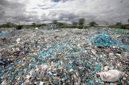 Plastic treaty talks on brink of collapse amid deep global divisions