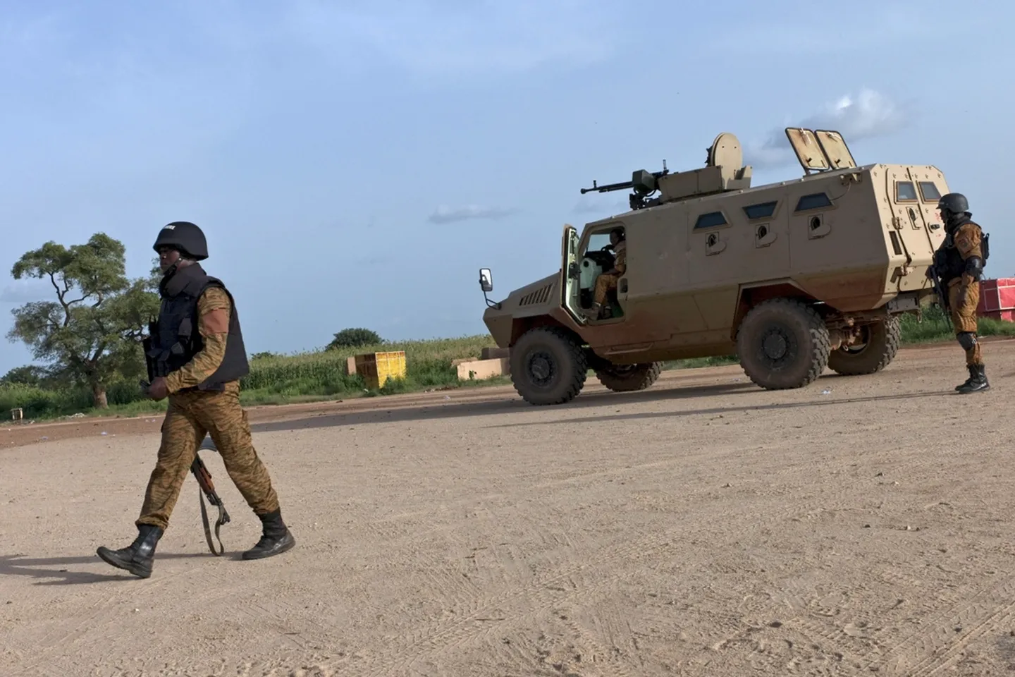 Burkina: "plusieurs dizaines" de morts dans une attaque terroriste dans le nord