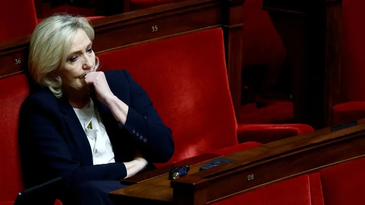 القضاء الفرنسي يدين زعيمة اليمين المتطرف مارين لوبان بالفساد المالي