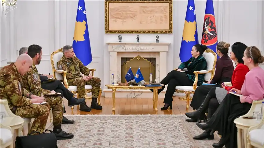 Kosovë, presidentja Osmani pret në takim komandantin e KFOR-it