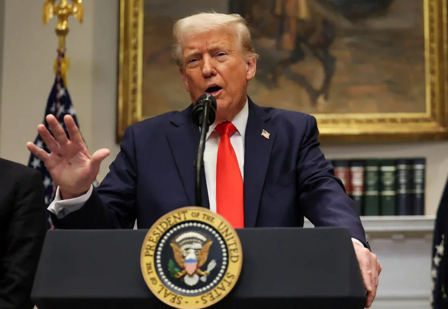 Trump ordonă o pauză în ajutorul SUA pentru Ucraina