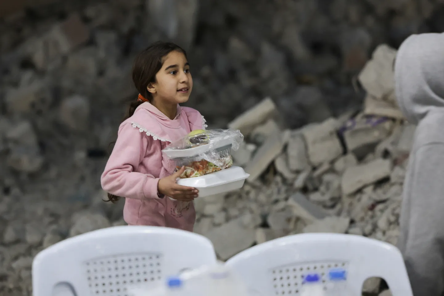 Over 400,000 children in Syria risk 'severe malnutrition' after US cuts