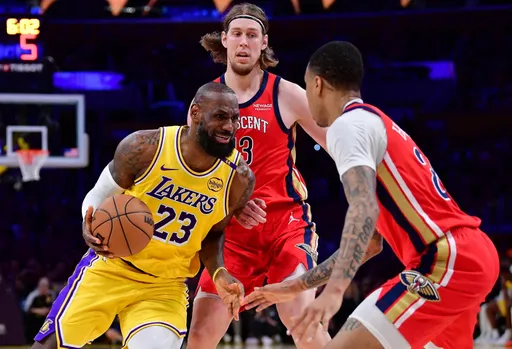 ЛеБрон Джеймс става първият играч в НБА, който достига 50 000 точки