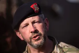 Waarom militairen tijdens het defilé op 21 juli hun gezicht moeten bedekken