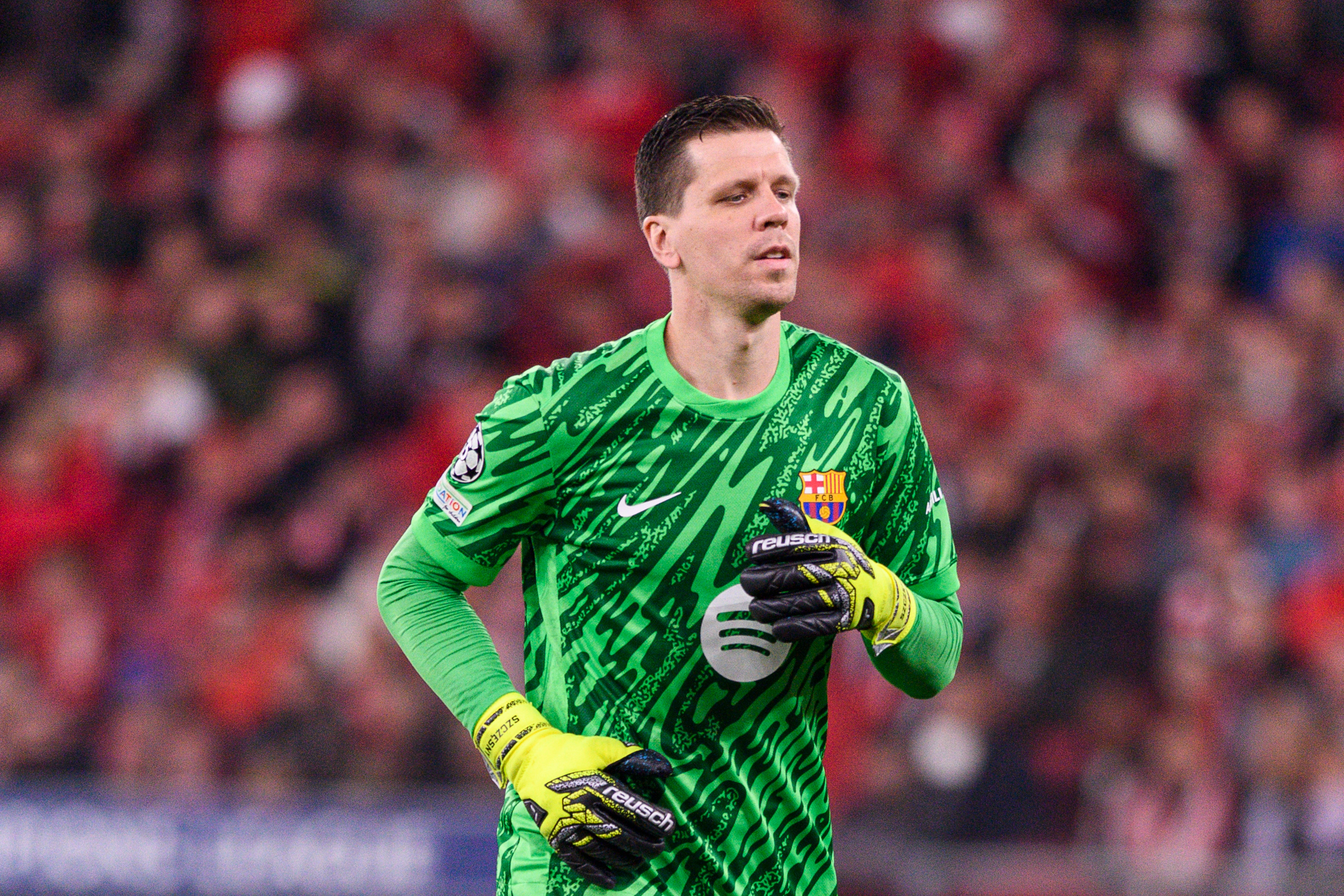 Le vétéran polonais Szczesny revit une seconde jeunesse au Barça