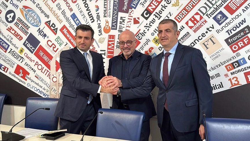 Leading Turkish drone producer Baykar, Italian defence giant Leonardo ink cooperation deal