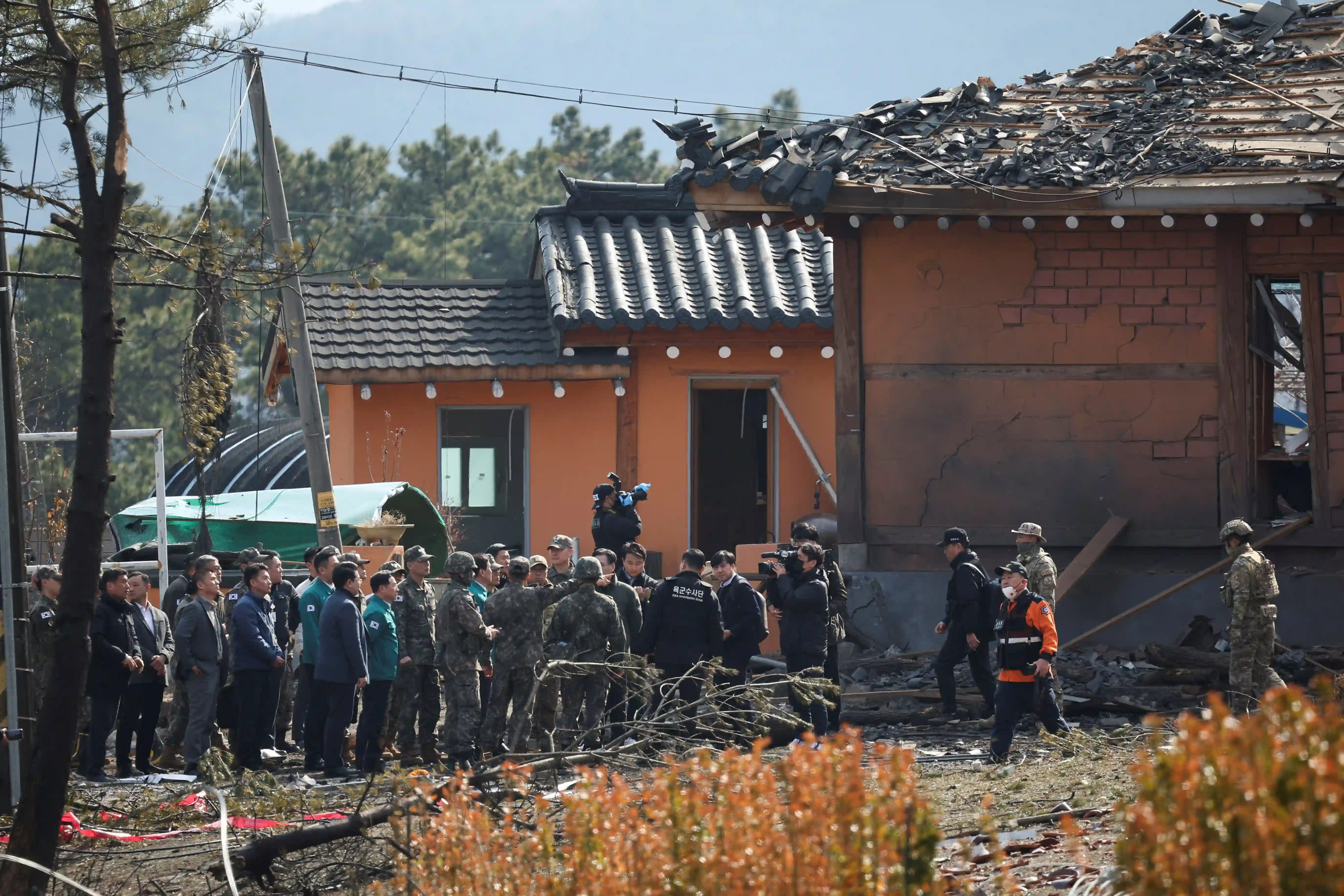 Südkoreanischer Kampfpilot wirft versehentlich Bomben ab