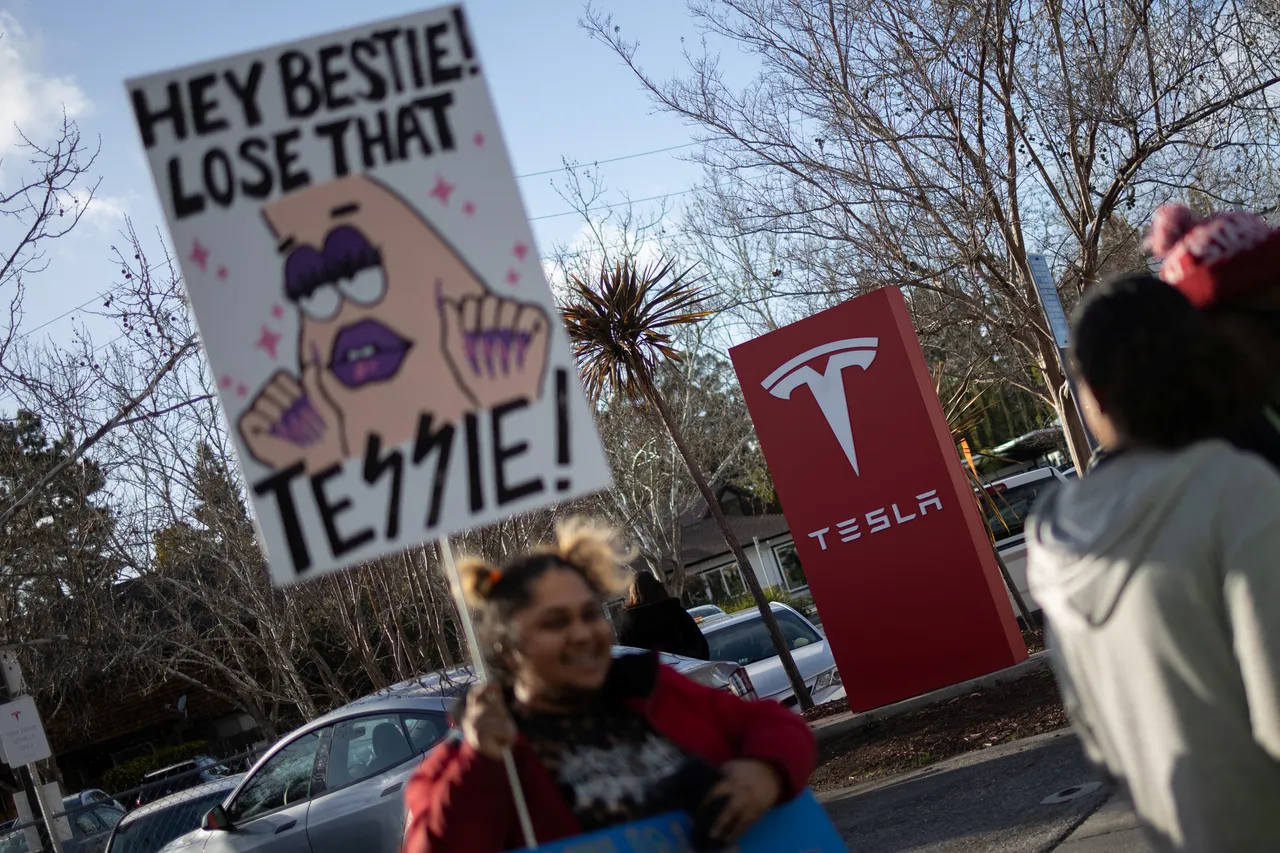 Tesla boit la tasse en Europe