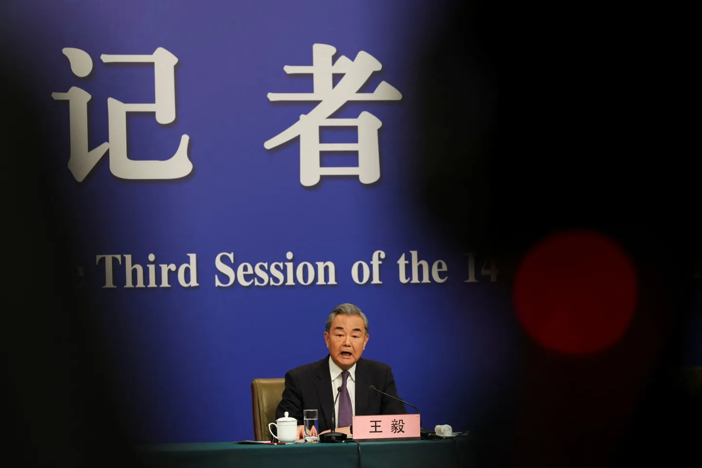 Guerre commerciale: la Chine réplique aux tarifs douaniers imposés par Washington
