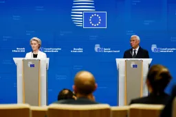 EU 지도자들, 수십 년간의 주저 끝에 국방 강화에 합의