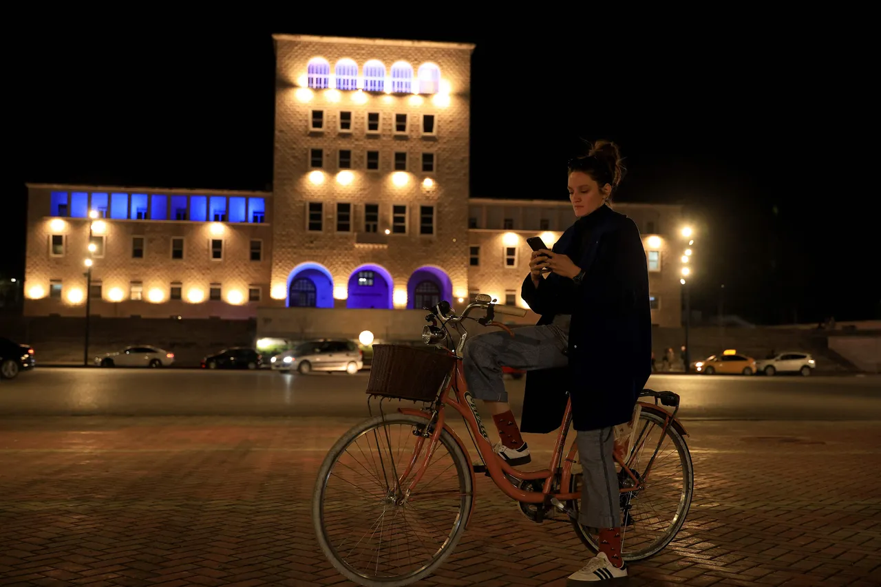 Albania a TikTok: Sei bloccato!