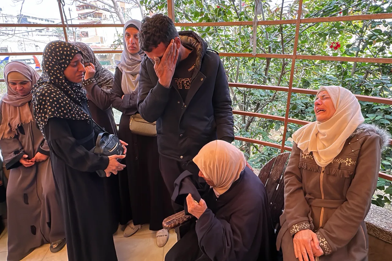 يوم المرأة العالمي.. 21 أسيرة فلسطينية في سجون الاحتلال و24 صحفية شهيدة برصاصِه