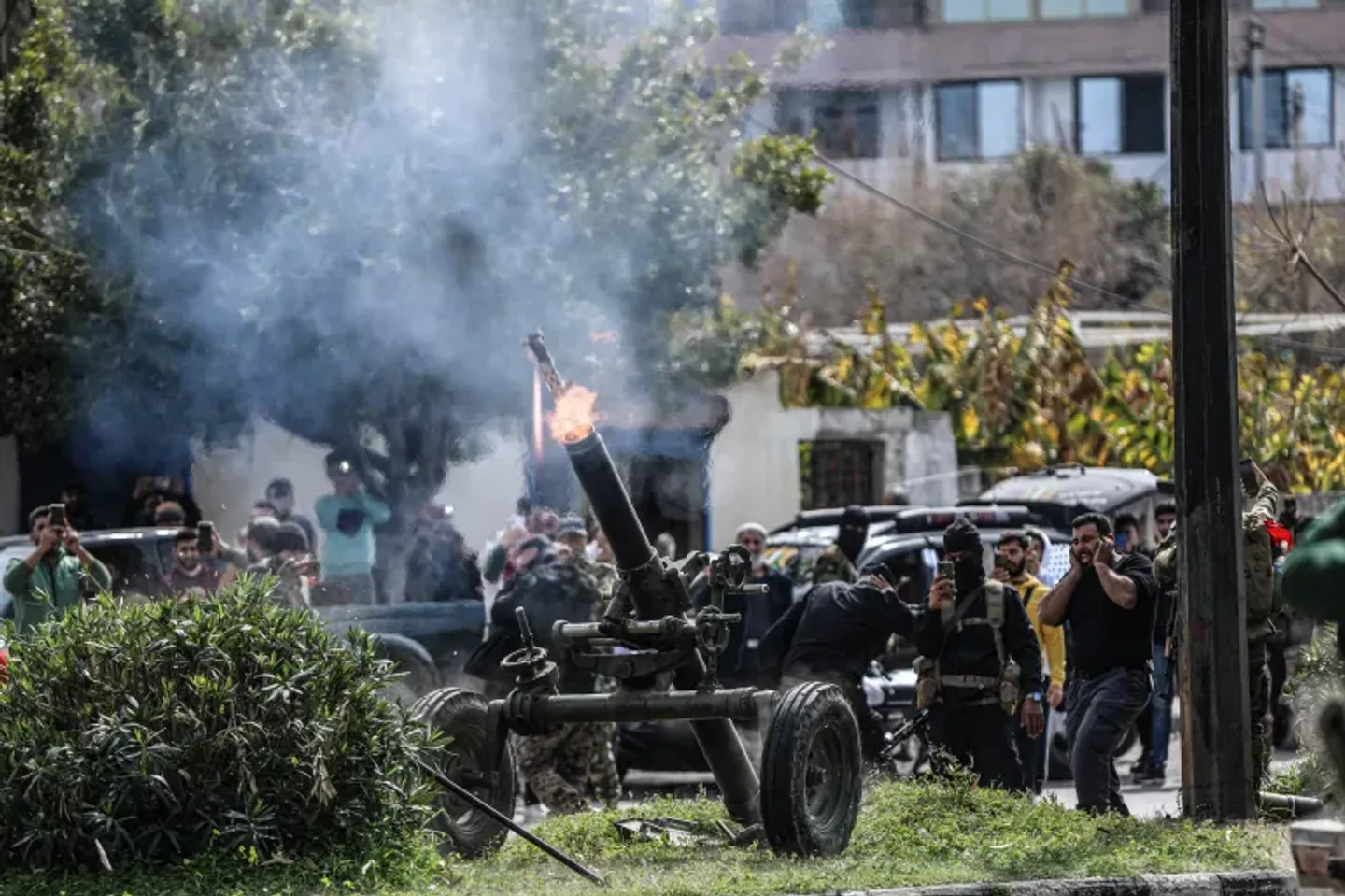 وزارة الدفاع السورية تؤكد سيطرتها على مناطق الاعتداءات بالساحل من جديد