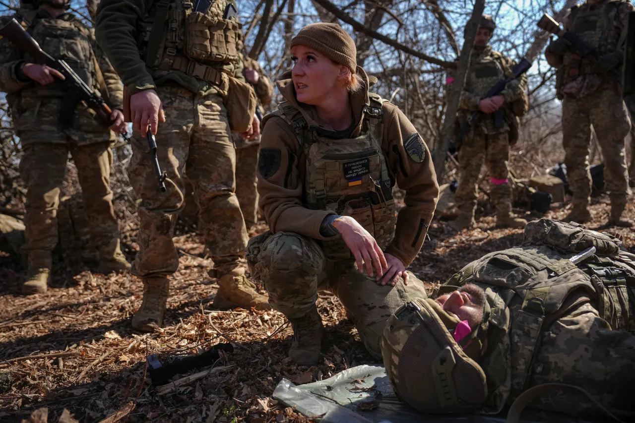 کاناډا د امریکا د احتمالي یرغل پر ضد د جګړې لپاره پوځي پلان جوړوي.