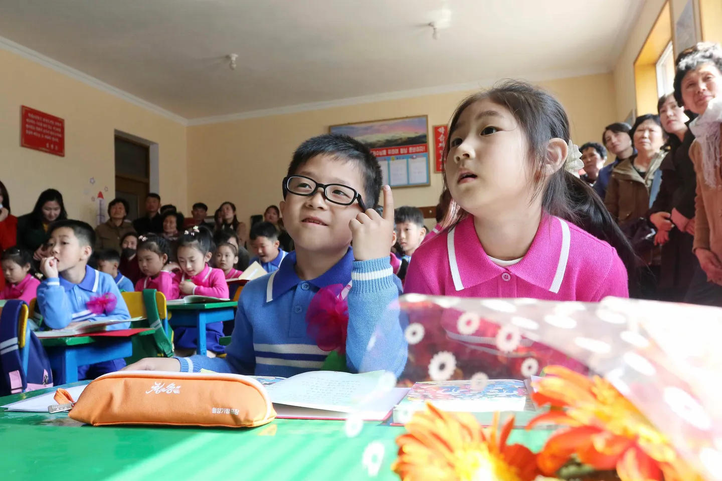 북한, 학교에서 러시아어를 필수 과목으로 도입