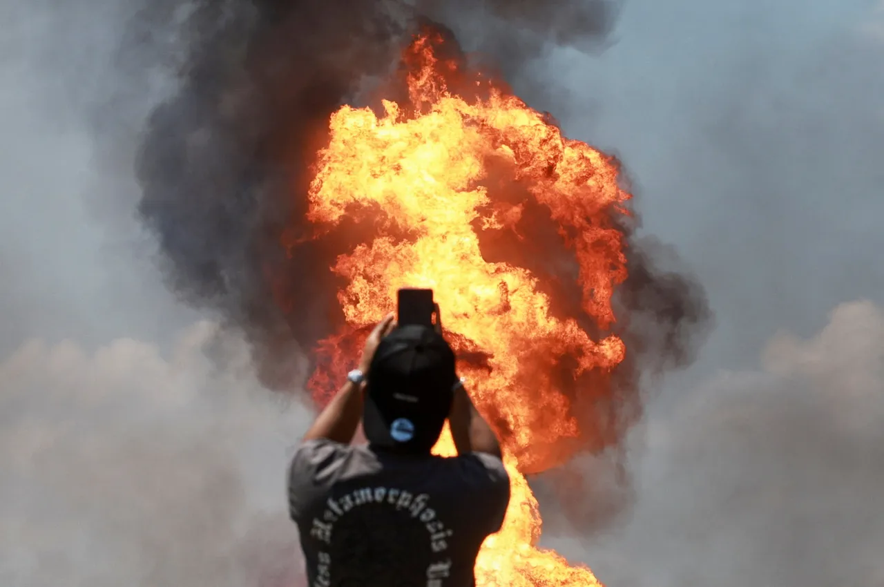 Massive fireball erupts outside Malaysia's largest city after gas leak