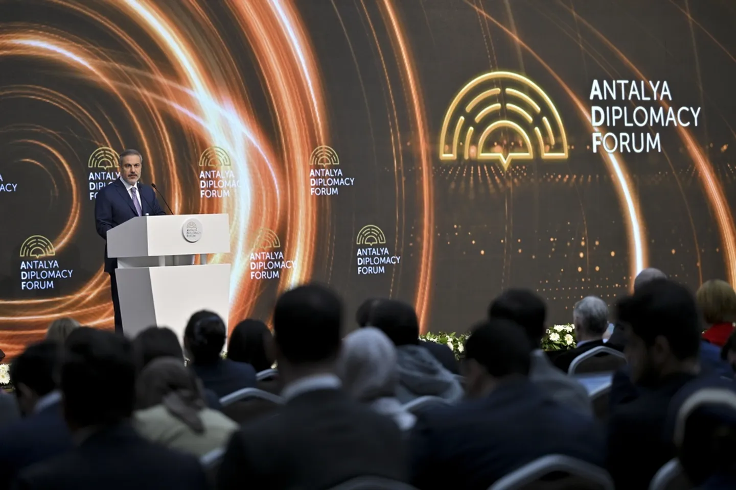 Líderes globales llegan al Foro de Antalya: “Cómo recuperar la diplomacia en un mundo fragmentado”