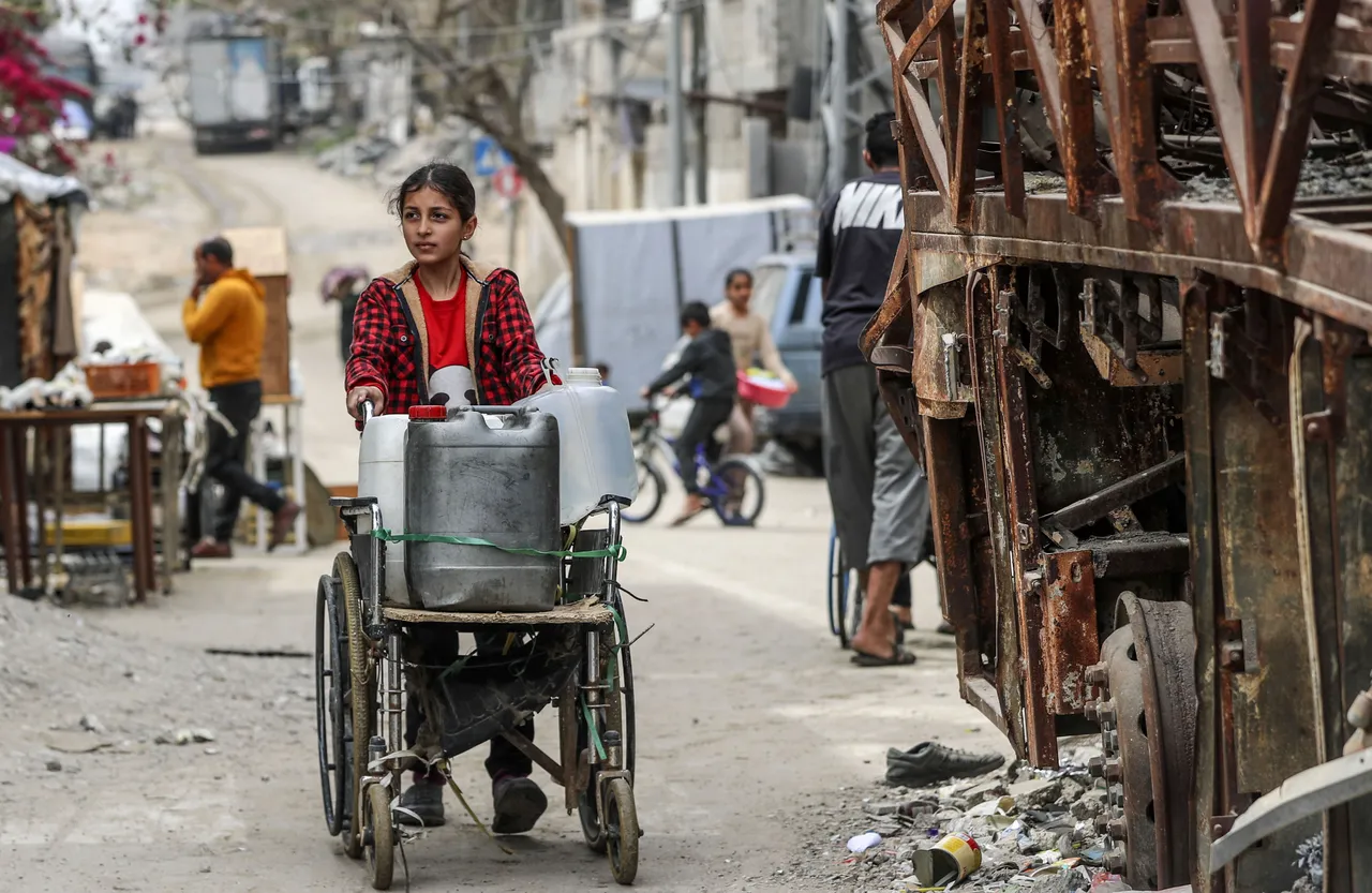 Palestijnen worstelen nu schoon water verdwijnt in Gaza